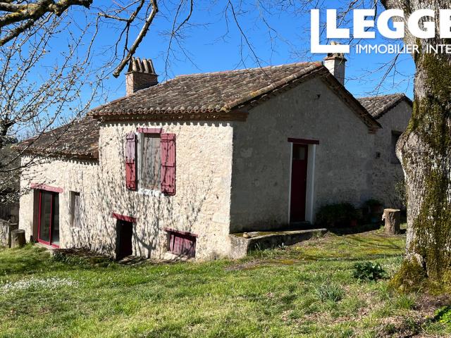 Maison avec terrain et dependances