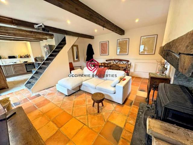 Maison rénovée de 3 chambres avec vue magnifique