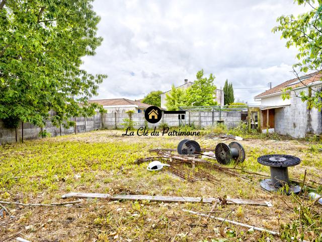 MAISON AVEC TERRAIN SECONDE LIGNE PLEIN SUD EMPLACEMENT PREMIUM CAUDERAN