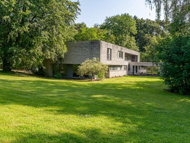 Maison avec jardin et terrasse