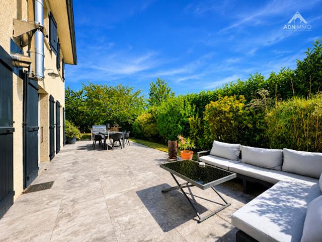 Maison avec terrasse