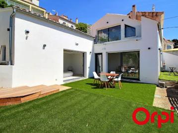 Maison avec terrasse