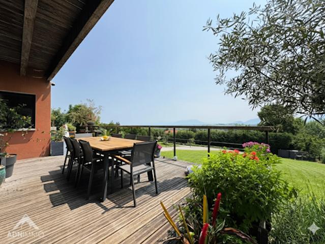 Maison avec terrasse