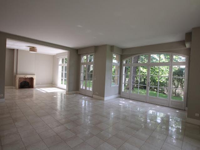 Maison avec terrasse