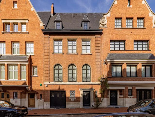 Maison avec jardin et terrasse
