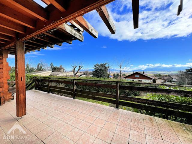 Maison avec terrasse