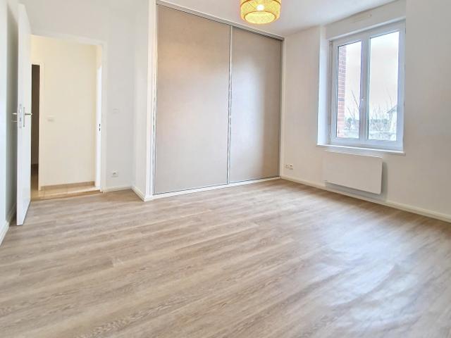 Maison avec un étage de 71.12 m² entièrement rénové