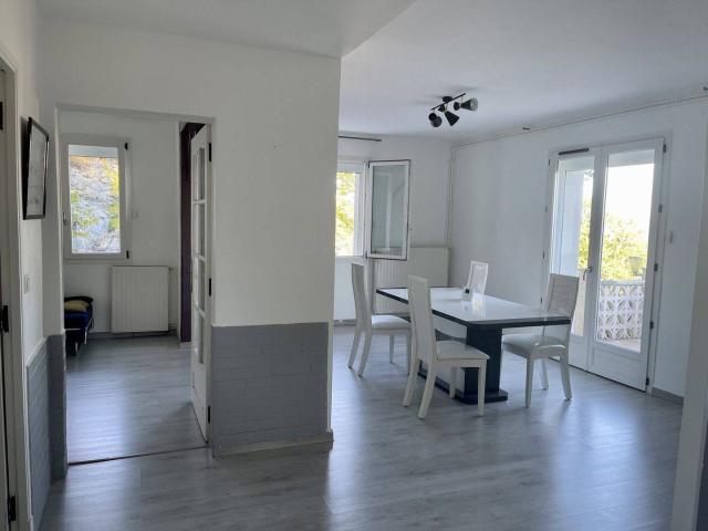 Maison avec vue panoramique sur la vallée du Lot