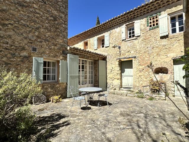 Maison avec ancienne ferme du XVIIIè