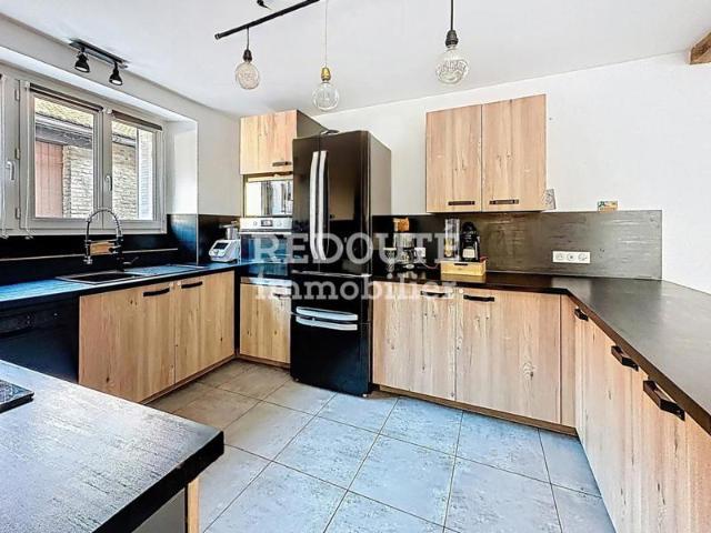Maison avec courette et dépendance, Avenay Val d'or