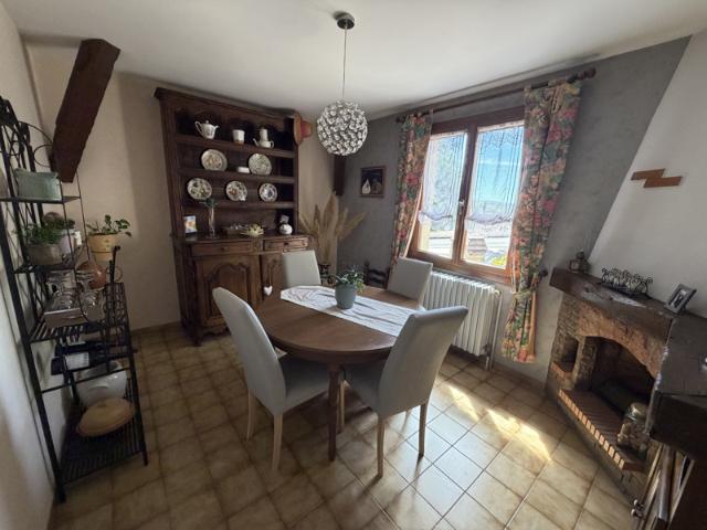 Maison avec dépendance proche Montbard