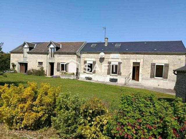 Maison avec dépendances à 12 mn du centre de SOISSONS