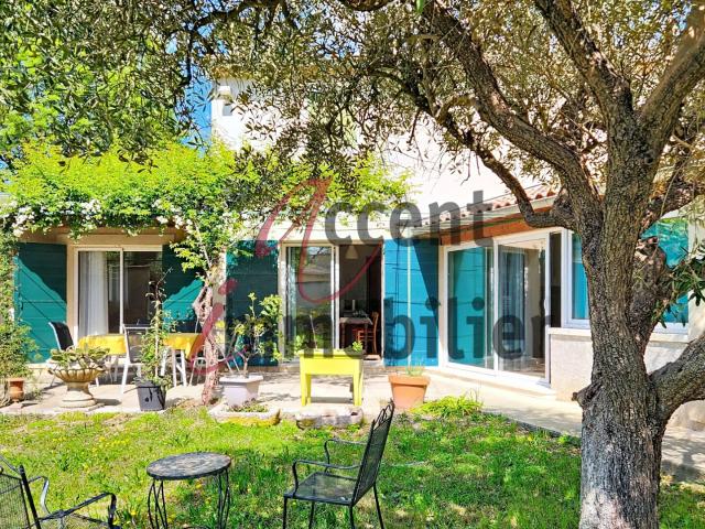 Maison avec dépendances proche centre ville 255m² Saint Rémy de Provence