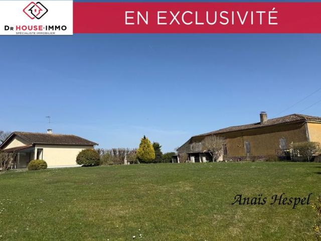 Maison de plain pied avec granges et 2 hectares de terrain: un fort potentiel à révéler !