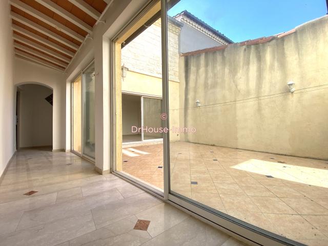 Maison avec garage et cour intérieure