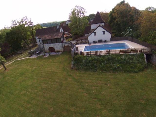 Maison avec gite et piscine 280m² Salvagnac Cajarc