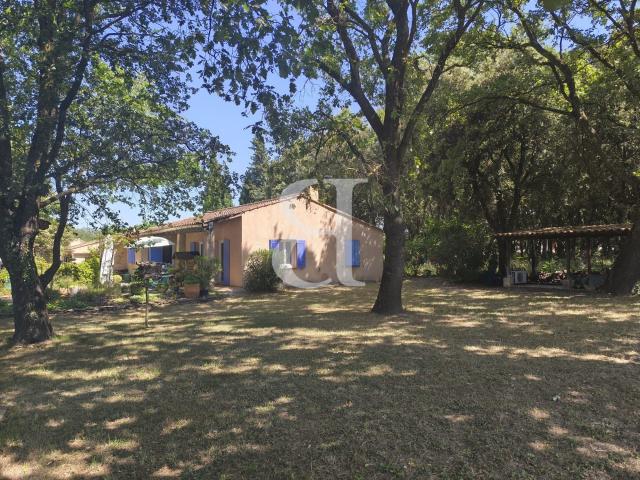 Maison avec grand terrain arboré en exclusivité région Visan 126m² La Baume de Transit