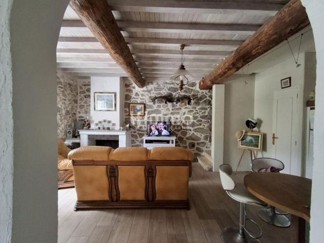 Maison avec jardin