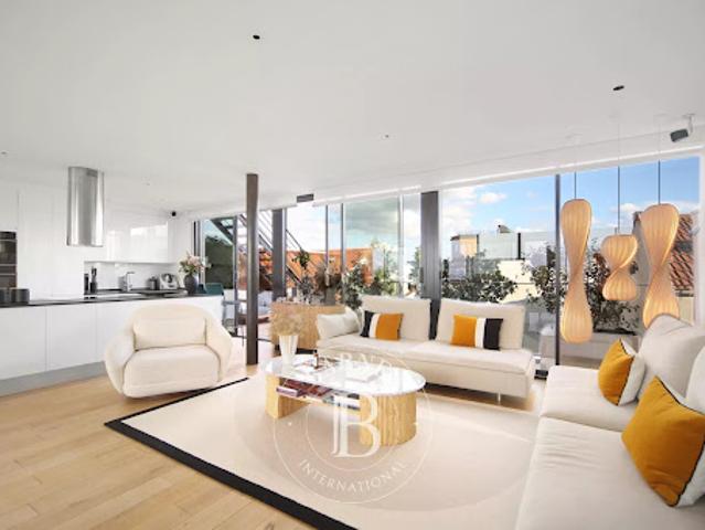Maison avec jardin et terrasse