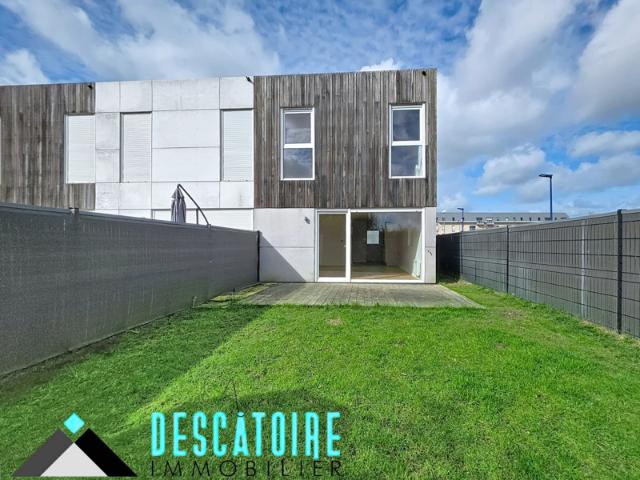 Maison avec jardin