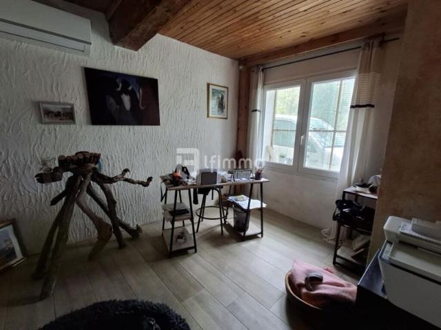 Maison avec jardin