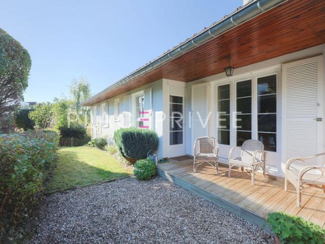 Maison avec jardin