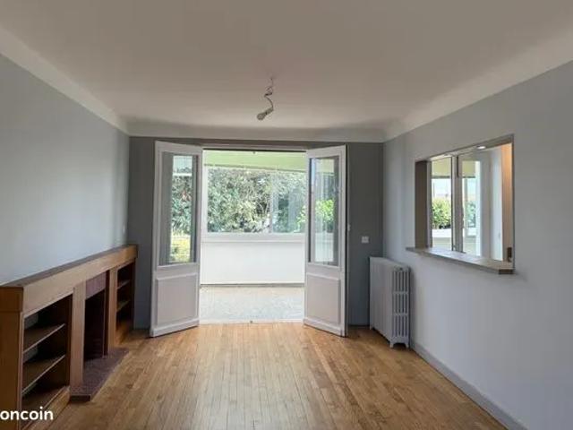 Maison avec jardin
