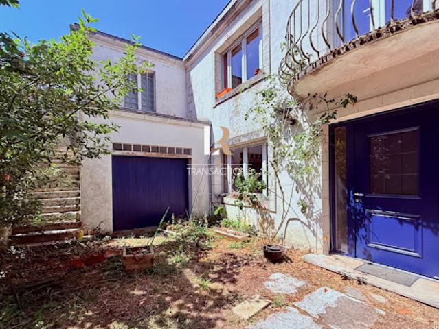 Maison avec jardin