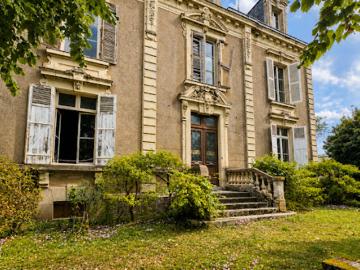 Maison avec jardin