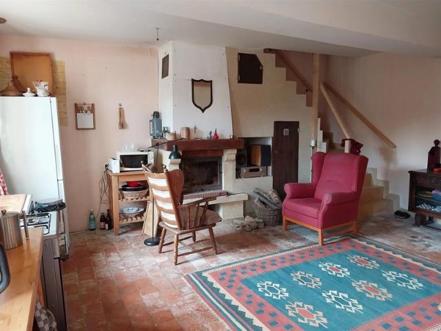 Maison avec jardin à vendre dans la Brenne, proche Prissac