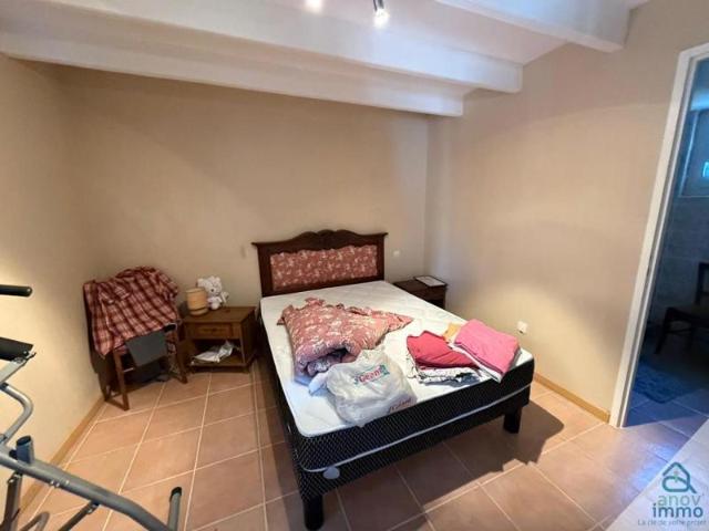 maison au calme avec jardin et grange