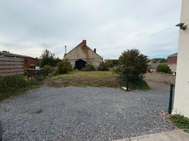 Maison avec jardin et 2 ch. à Solre sur Sambre