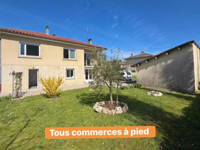 Maison avec jardin et garage proche centre ville