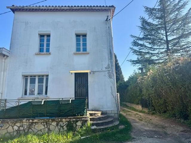 Maison avec jardin et grand garage à Condezaygues