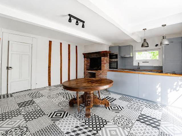 Maison avec jardin et terrasse