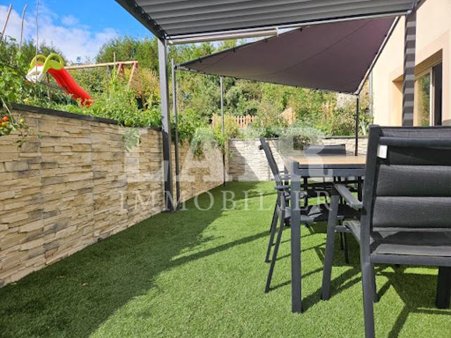 Maison avec terrasse