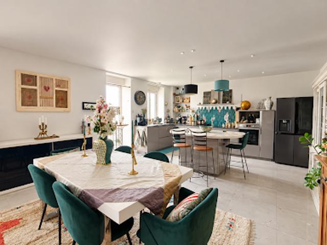 Maison avec jardin et terrasse
