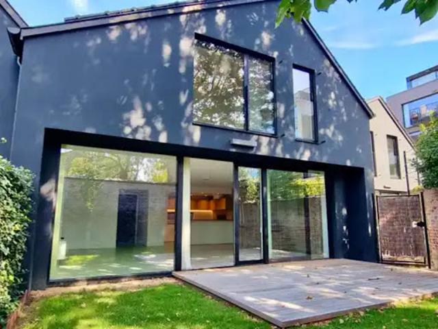 Maison avec jardin et terrasse