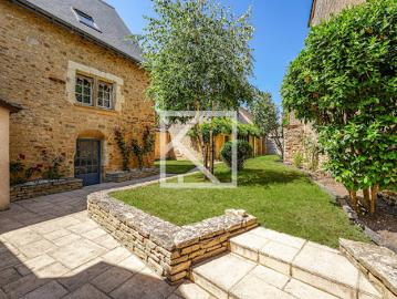 Maison avec jardin et terrasse