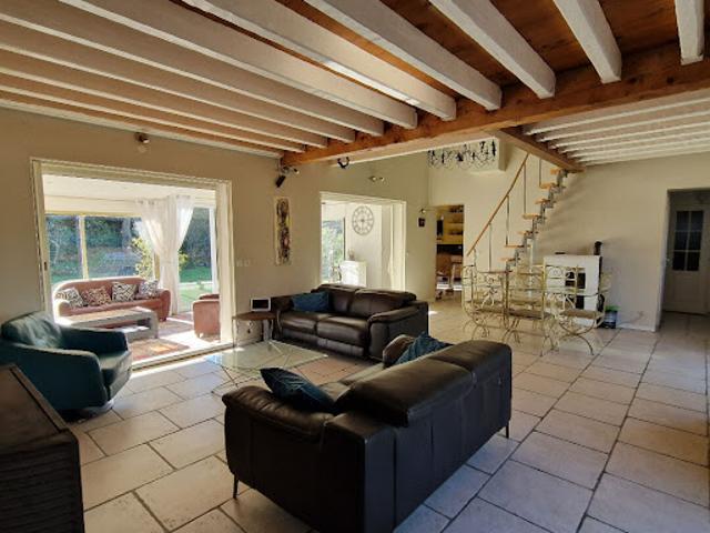 Maison avec jardin et terrasse