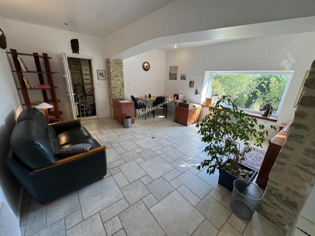 Maison avec jardin et terrasses 158m² Limoux