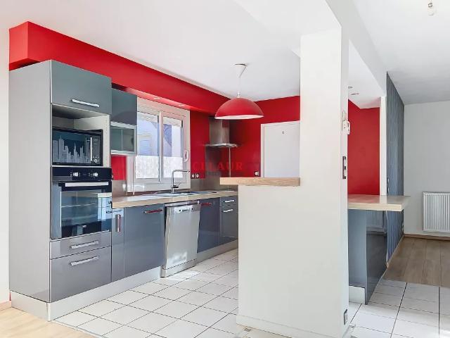 Maison avec jardin située dans une impasse calme