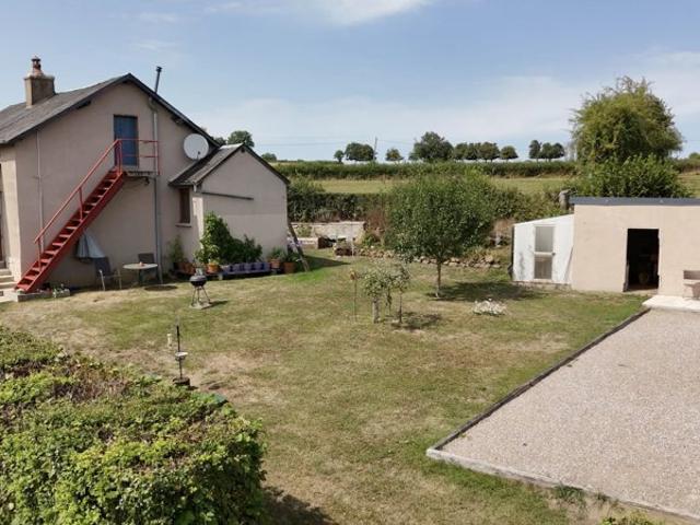 Maison avec jolie vue
