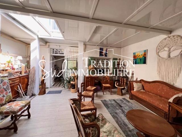 MAISON AVEC LOCAL COMMERCIAL IDEAL INVESTISSEURS