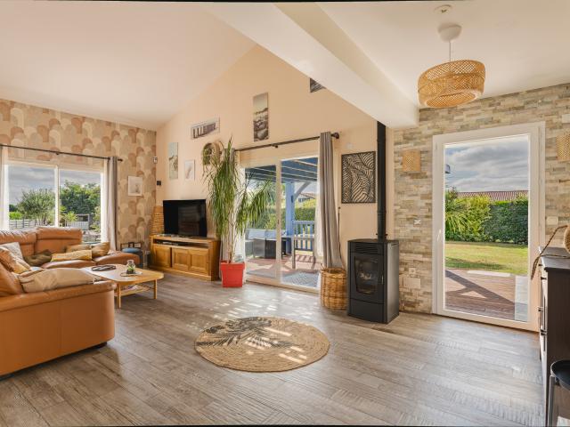 Maison avec piscine à Came