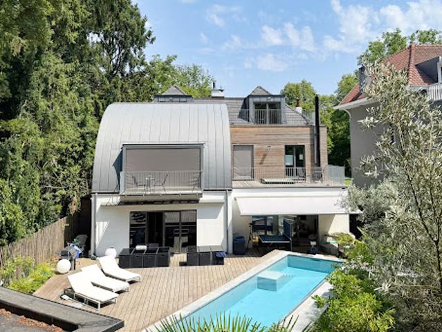 Maison avec piscine et terrasse