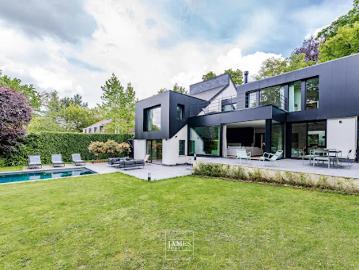 Maison avec piscine et terrasse