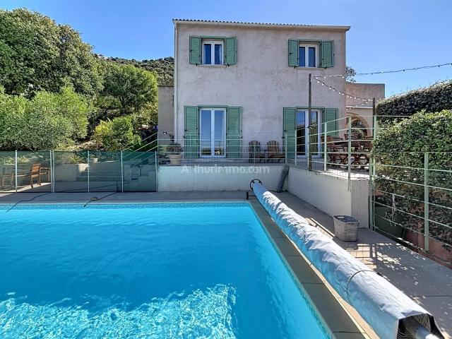 Maison avec piscine et vue mer panoramique 113m² Lumio