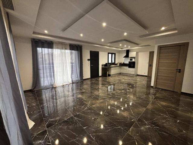 Maison avec piscine