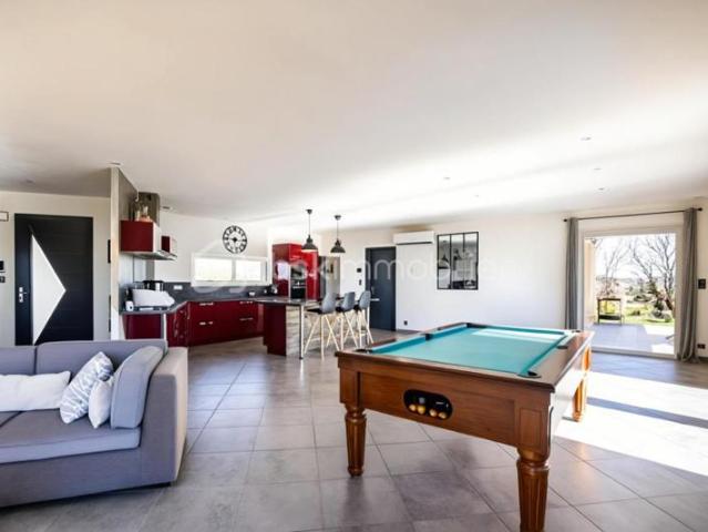 Maison avec piscine